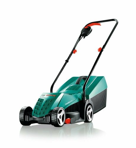 La Tondeuse à gazon Bosch ARM 32 qui tond jusqu’au ras des bordures